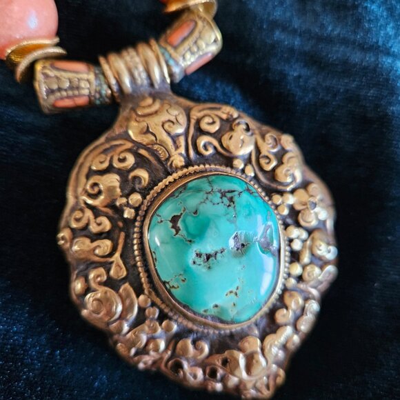 Handmade One-of-a-Kind Artisan Gemstone Statement Necklace - Picture 3 of 6